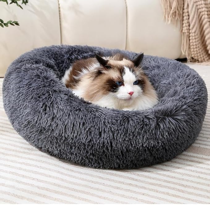 Round Dog and Cat Bed Cushion - Doughnut-Shaped Blanket for Small Pets