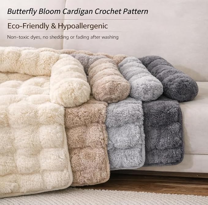 Dream Cloud Pet Sofa Bed, Washable Non-Slip Fluffy Plush Dog Mat for Furniture Protector Mat for Sofa Car & Floor for Small Medium Dogs & Cats (Light Gray)