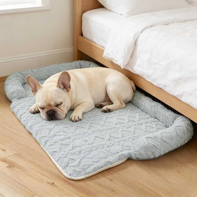Dream Cloud Pet Sofa Bed for Couch, 2026 Upgraded Plush Washable Waterproof Non-Slip Pet Mat, Cozy Furniture Protector for Small Medium Dogs & Cats (Gray)