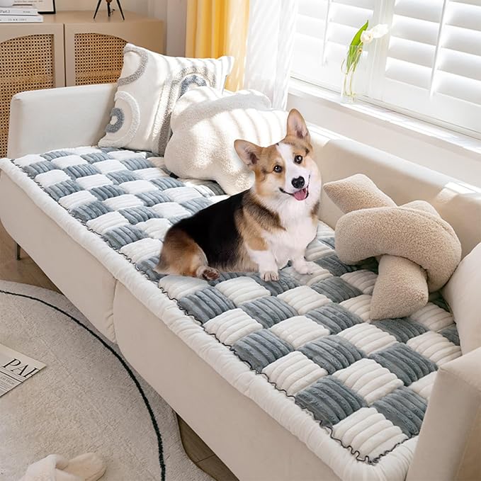 FunnyFuzzy Cream-Coloured Plaid Square Pet Mat Bed Couch Cover, Winter Thickened Dog Bed Cover Pet Blanket Sofa Couch Furniture Protector for Kids Dog Cat(Size:19.6 * 19.6 in,Color:Grey)