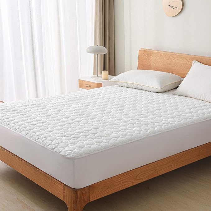 Twin Size Waterproof Mattress Protector Fitted Quilted Mattress Pad Cover with Deep Pocket Up to 15''