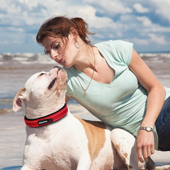 PetiFine Dog Collars for Medium Dogs, Neoprene Padded and Adjustable, Reflective Wide Heavy Duty Pet Collars with Durable Metal Belt Buckle for Walking, Red, M