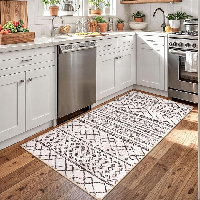 KUTA 3x5 Entryway Rug, Ultra Soft Distressed Geometric Print Throw Carpet