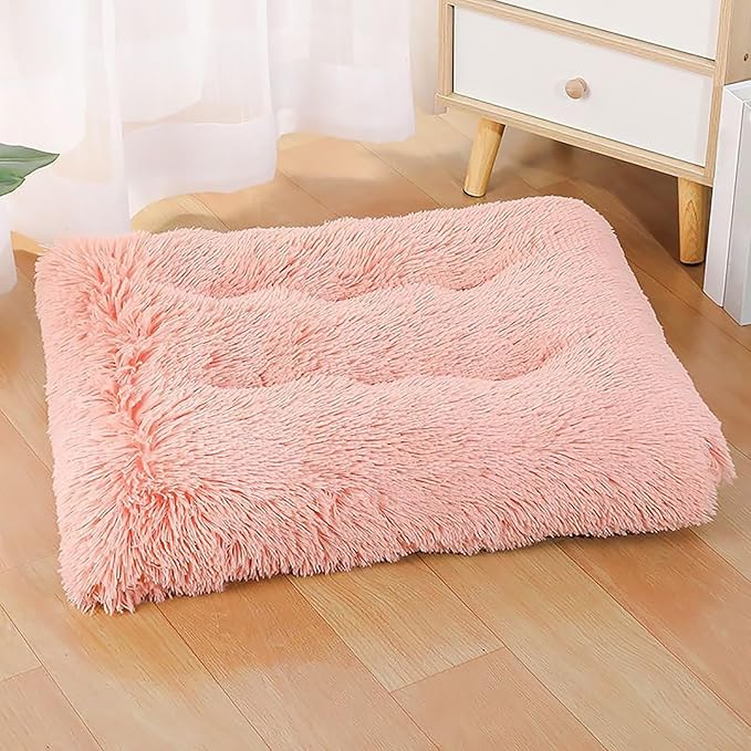 Dog Crate Mat, Dog Bed for Large Dogs, Comfy Fluffy Kennel Pad Anti-Slip for Dog beds & Furniture, Quilted Dog Bed for Pets for Medium/Small Dogs Cats (Color : Apricot, Size : 48x33)