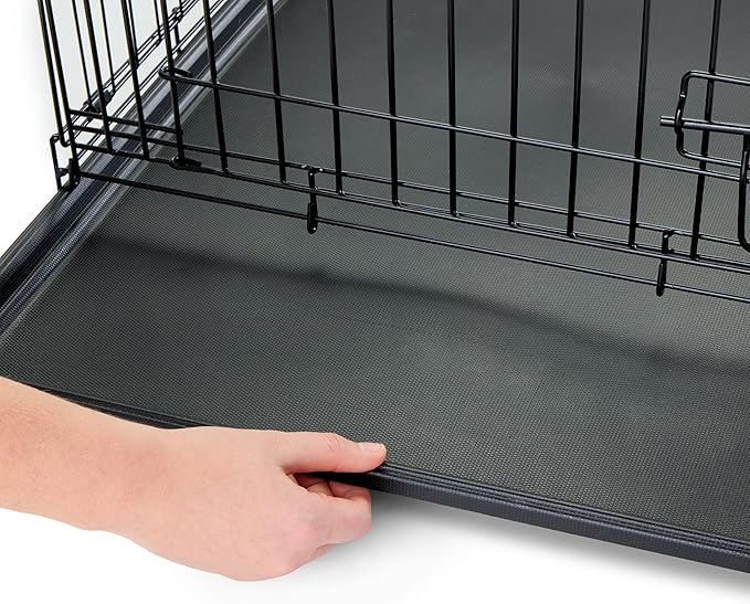 Carlson Pet Products Single Door Metal Dog Crate, Medium 30" Dog Crate for Medium Dogs & Puppies, Foldable Collapsible Dog Kennel with Removable Tray, Portable Wire Dog Cage for Training & Travel