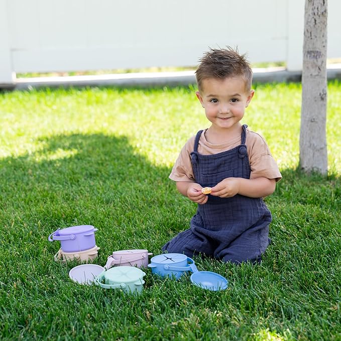 Silicone No Spill Snack Cups for Toddlers – Portable Baby Snack Cup Containers with Dustproof Lid – Dishwasher-Friendly Toddler Spill Proof Cups Without BPA, Lead, or Phthalates – Pink and Lilac
