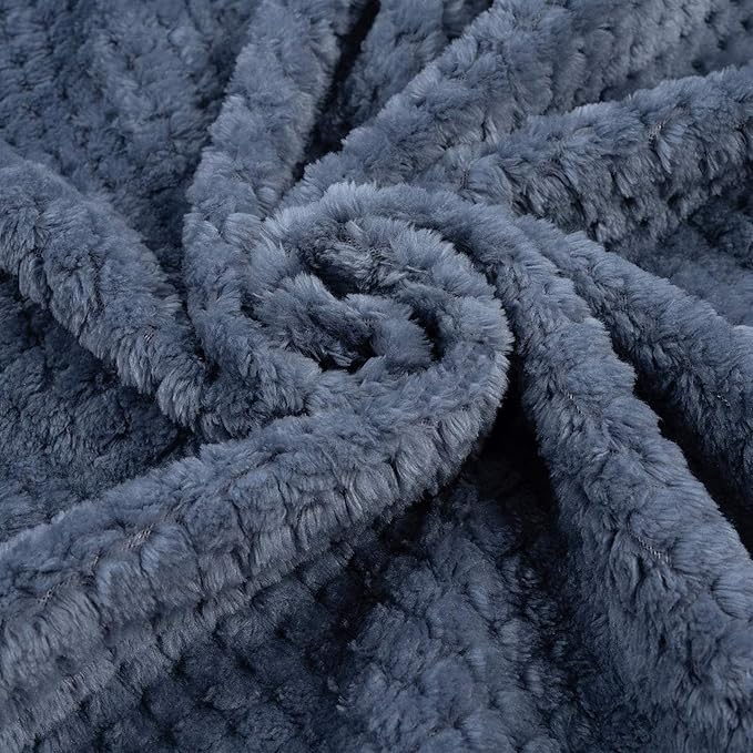 Pet Blanket Warm Soft Dog Blankets Washable Cat Throw Blankets Sofa Bed Couch Furniture Protector Cover for Small Medium Large Dogs Cats, Blue, 39" x 47"