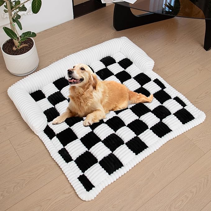 LiveGo Fuzzy Pet Couch Covers for Sofa, Dog Couch Cover Fuzzy Sofa Cover Cream Square Plaid Dog Bed Plush Dog Mat for Furniture Protector for Large Medium Dogs and Cats