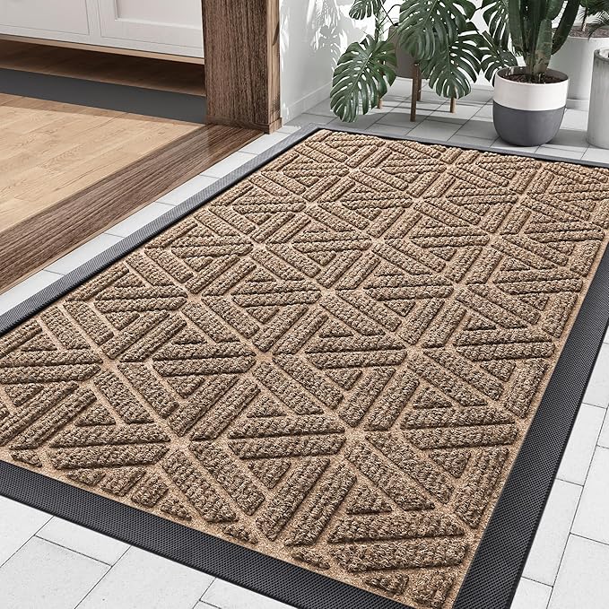 Smiry Front Door Mat Outside Entrance, Heavy Duty Sturdy Natural Rubber Doormat